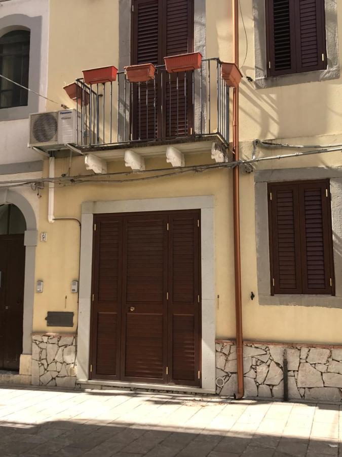 Largo Cannizzaro Apartments Mazzeo Εξωτερικό φωτογραφία